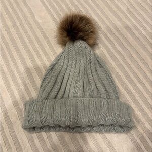 BP. Grey beanie with faux fur pom pom #winteraccessories